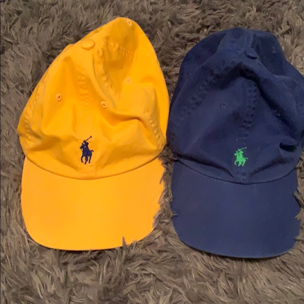 2 polo hats